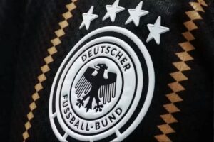 Alemanha encerra 72 anos com Adidas em jogo especial